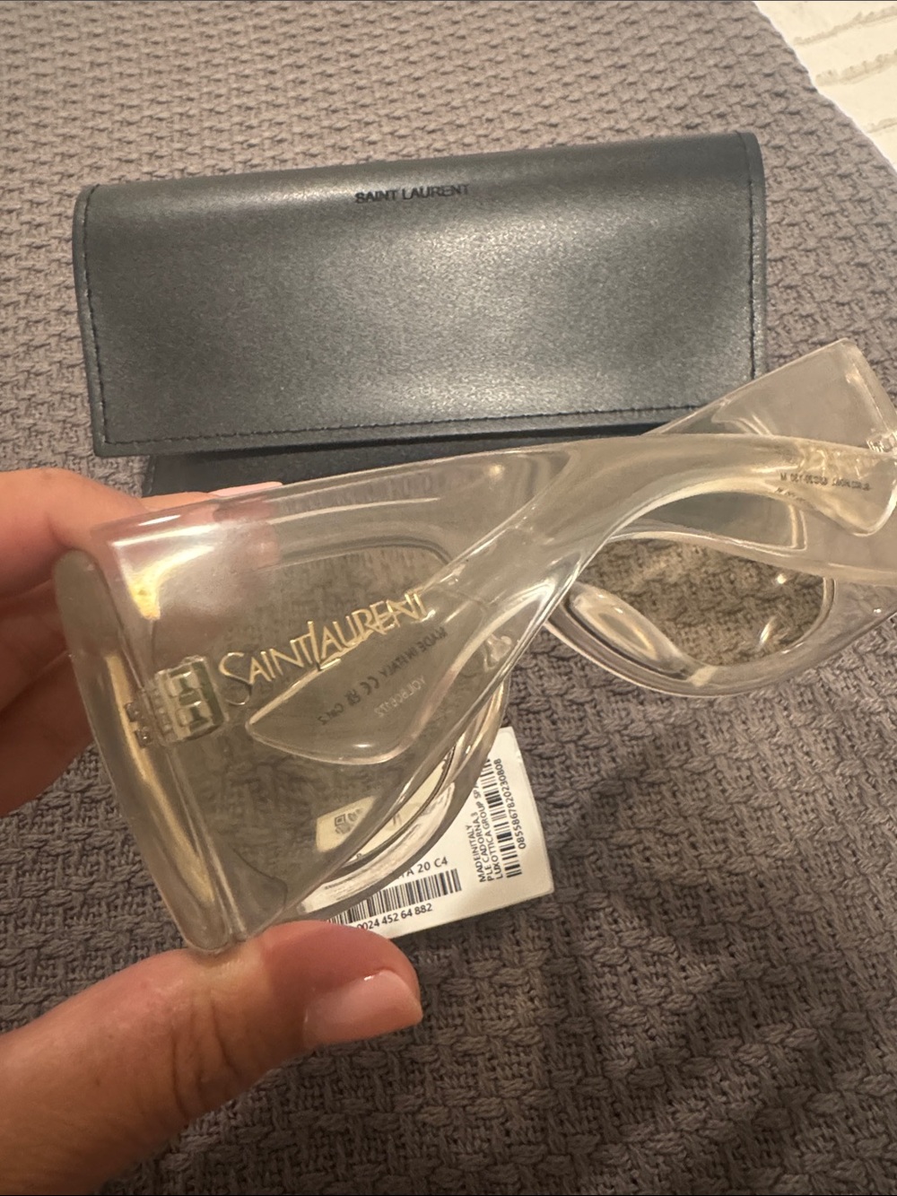 Saint Laurent Howl Sunglasses - Picture 2 of 6